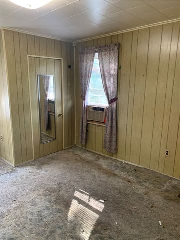 5102 Curry Rd, Baldwin Boro, PA 15236