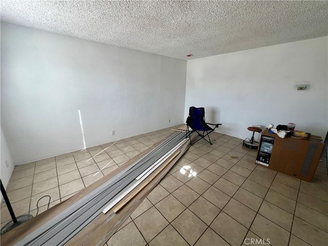 6386 Linda Lee Drive, Yucca Valley, CA 92284