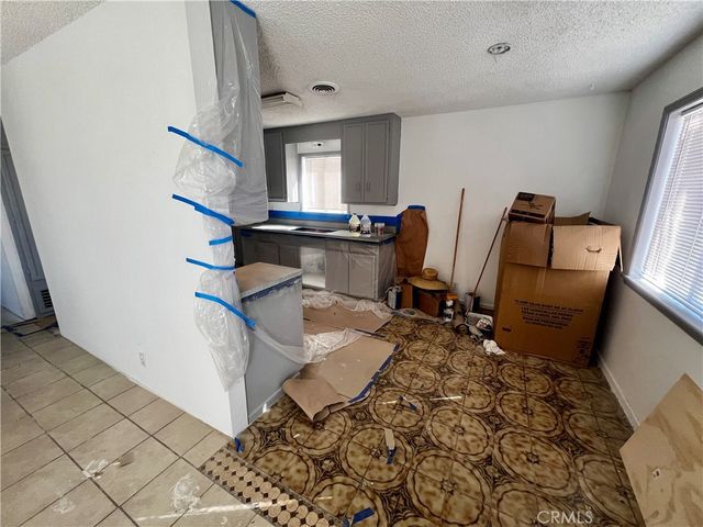 6386 Linda Lee Drive, Yucca Valley, CA 92284