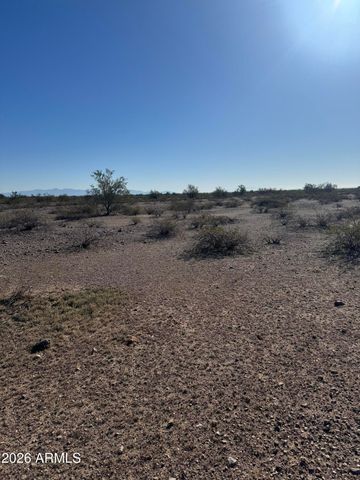 4275X W Glendale Avenue 8, Tonopah, AZ 85354
