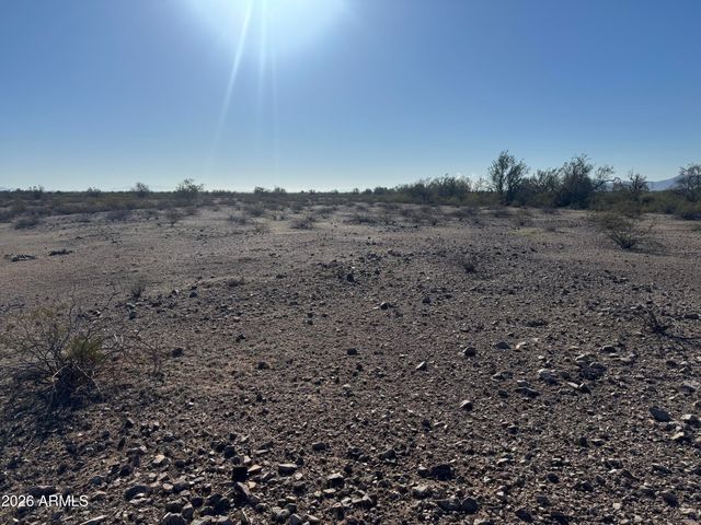 4275X W Glendale Avenue 8, Tonopah, AZ 85354