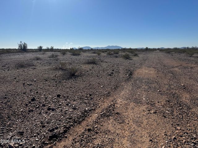 4275X W Glendale Avenue 8, Tonopah, AZ 85354