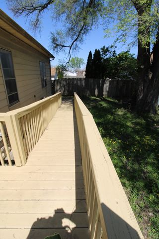 4519 4th Avenue, Moline, IL 51265