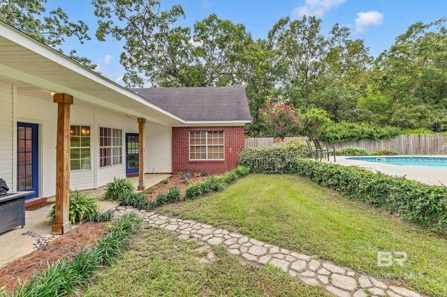 8455 Hooks Road, Bay Minette, AL 36507