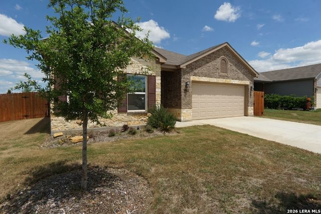 19902 Lonesome Dove, Lytle, TX 78052