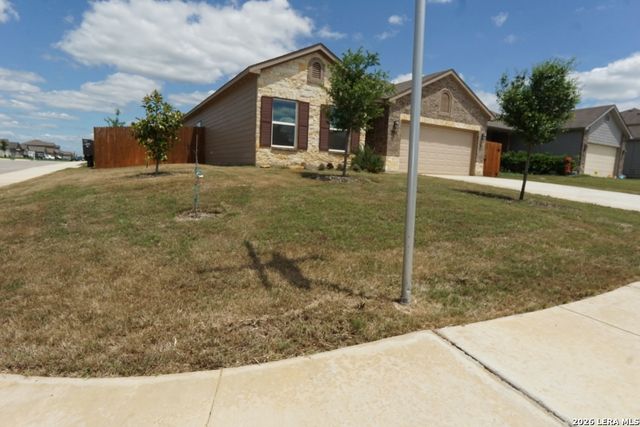 19902 Lonesome Dove, Lytle, TX 78052