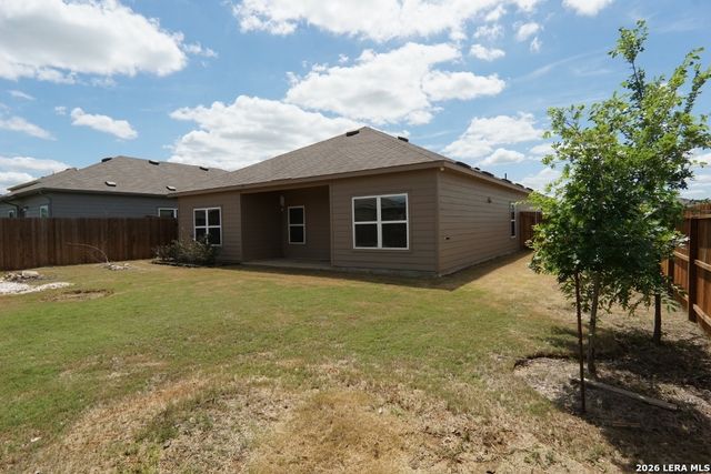 19902 Lonesome Dove, Lytle, TX 78052
