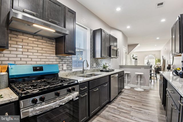 805 N PATTERSON PARK AVE, Baltimore, MD 21205