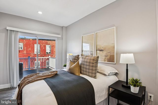 805 N PATTERSON PARK AVE, Baltimore, MD 21205