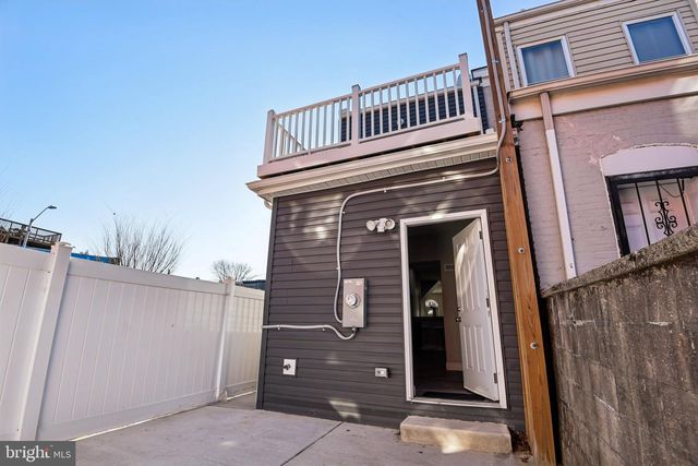 805 N PATTERSON PARK AVE, Baltimore, MD 21205