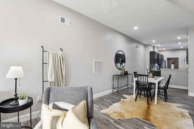 805 N PATTERSON PARK AVE, Baltimore, MD 21205