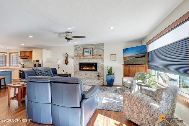 5068 S Snowshoe Parkway, Wasilla, AK 99654