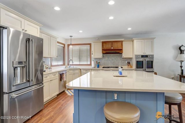 5068 S Snowshoe Parkway, Wasilla, AK 99654