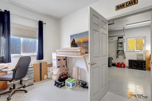 5068 S Snowshoe Parkway, Wasilla, AK 99654