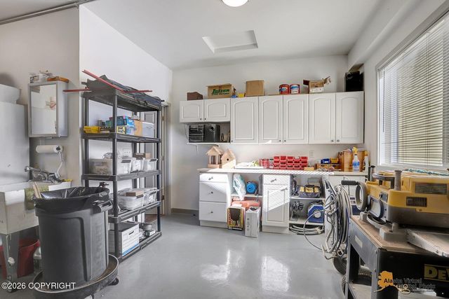 5068 S Snowshoe Parkway, Wasilla, AK 99654