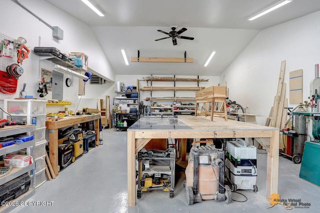 5068 S Snowshoe Parkway, Wasilla, AK 99654