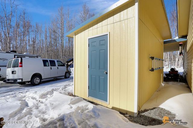 5068 S Snowshoe Parkway, Wasilla, AK 99654