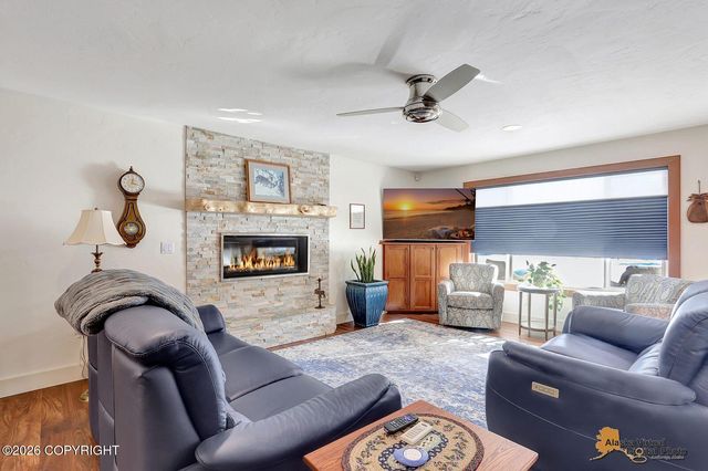 5068 S Snowshoe Parkway, Wasilla, AK 99654