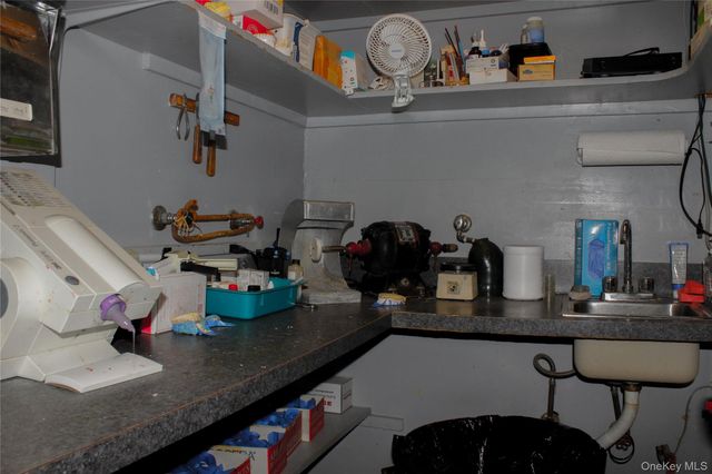 551 Crescent Street, Brooklyn, NY 11208