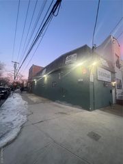 551 Crescent Street, Brooklyn, NY 11208