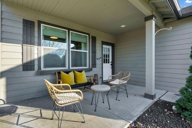 1726 N Caufield Ct, Liberty Lake, WA 99016