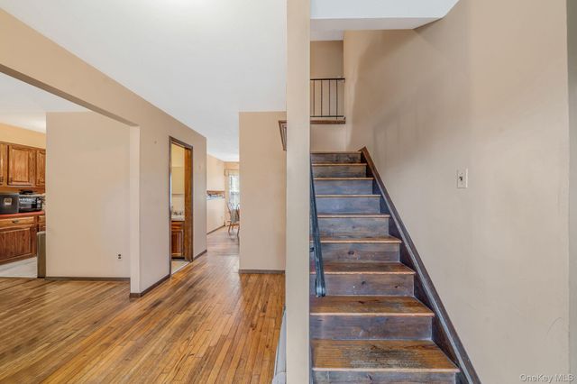 72 W Dennis Lane, Coram, NY 11727