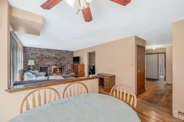 72 W Dennis Lane, Coram, NY 11727