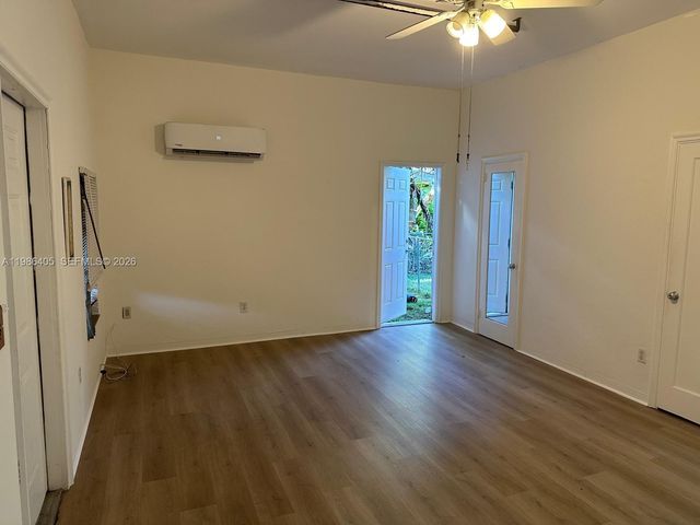 340 Mendoza Ave 2, Miami, FL 33134