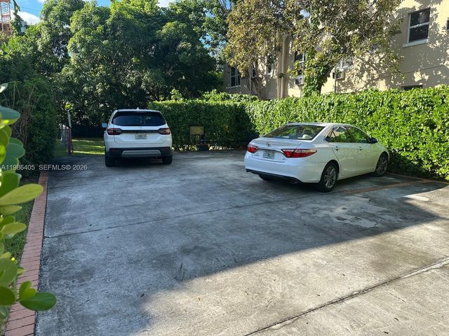 340 Mendoza Ave 2, Miami, FL 33134