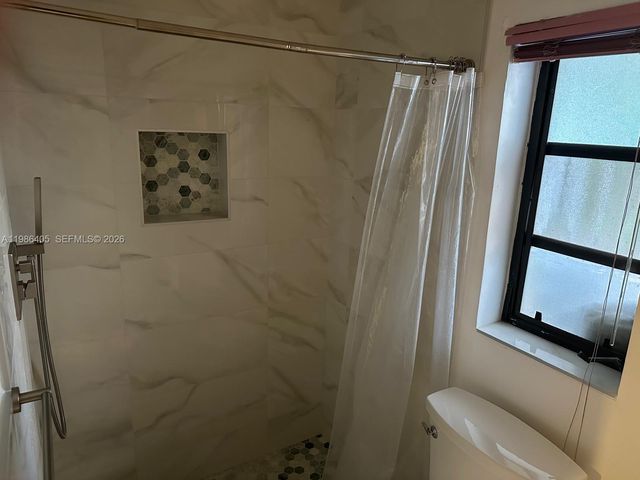 340 Mendoza Ave 2, Miami, FL 33134