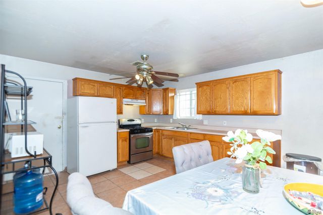 272 S 7 Ave, Yuma, AZ 85364