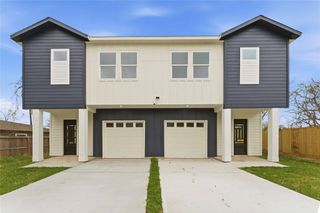 4125 Clover St A/B, Houston, TX 77051