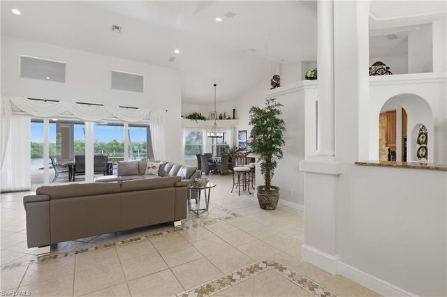4814 SW 29th AVE, Cape Coral, FL 33914