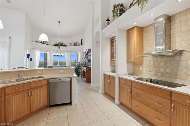 4814 SW 29th AVE, Cape Coral, FL 33914