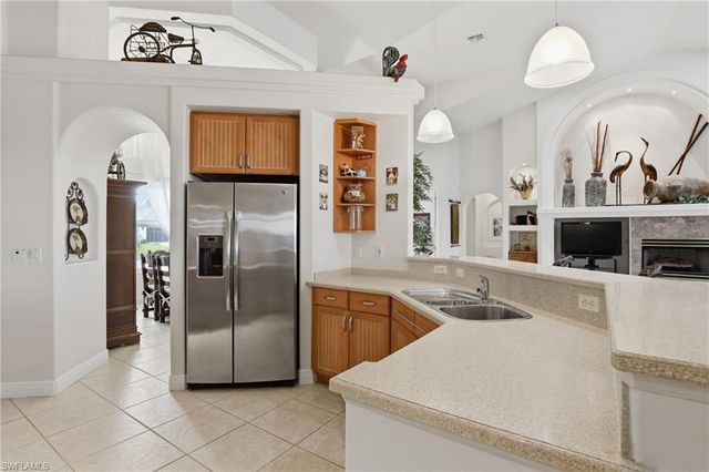 4814 SW 29th AVE, Cape Coral, FL 33914