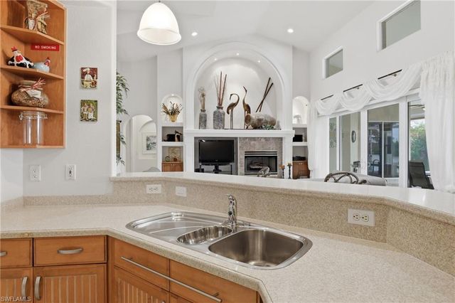 4814 SW 29th AVE, Cape Coral, FL 33914