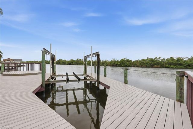 4814 SW 29th AVE, Cape Coral, FL 33914