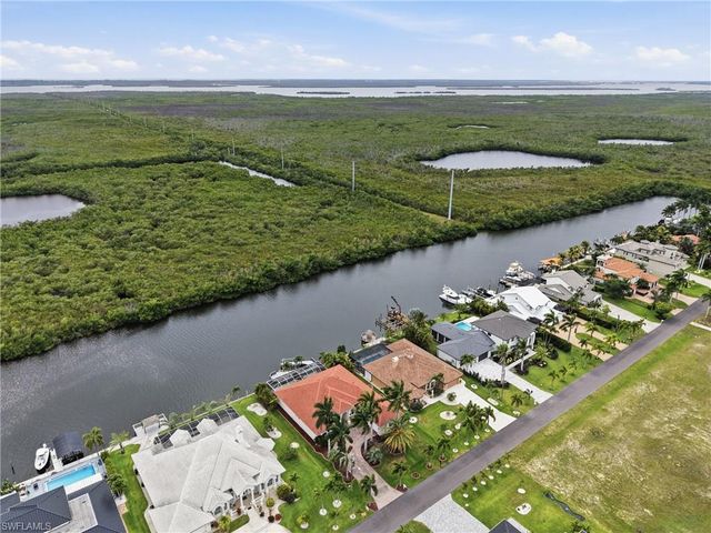 4814 SW 29th AVE, Cape Coral, FL 33914