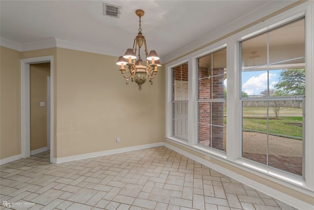 101 Chesterton Court, Bossier City, LA 71111