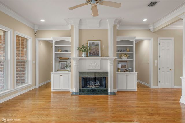 101 Chesterton Court, Bossier City, LA 71111