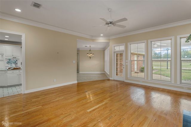 101 Chesterton Court, Bossier City, LA 71111