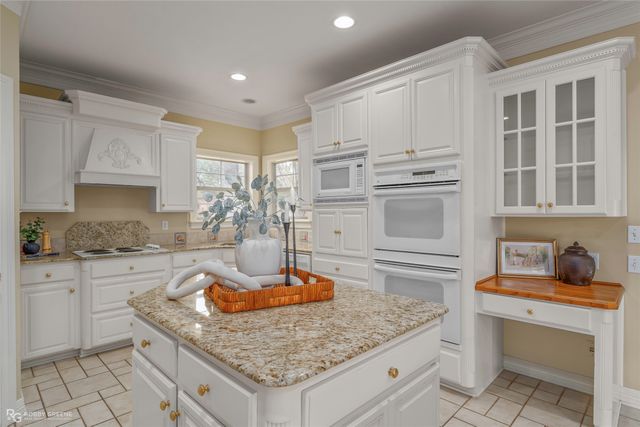 101 Chesterton Court, Bossier City, LA 71111