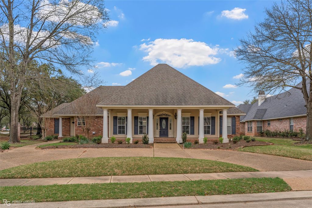 101 Chesterton Court, Bossier City, LA 71111