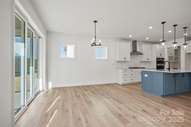 2020 Waxhaw Crossing Road 256, Waxhaw, NC 28173