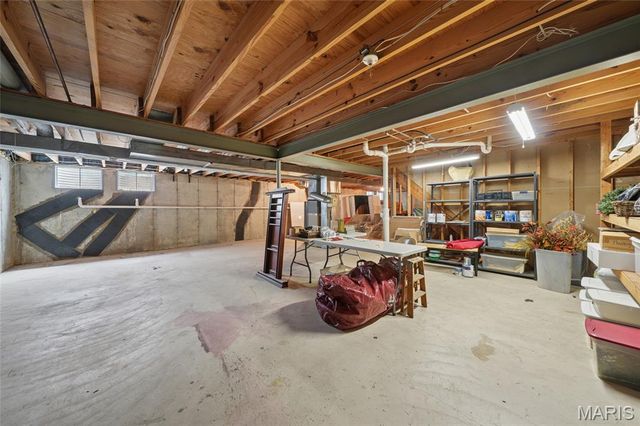 15711 Eldon Ridge Drive, Chesterfield, MO 63017