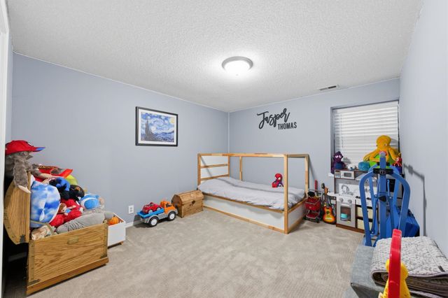 11814 W Jamesburg St, Wichita, KS 67212