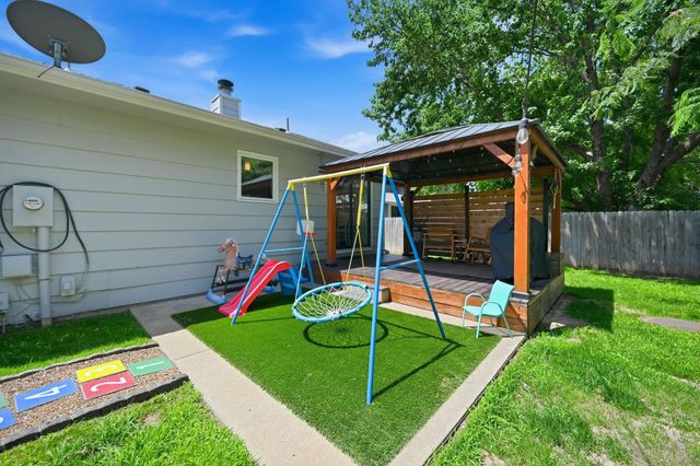 11814 W Jamesburg St, Wichita, KS 67212