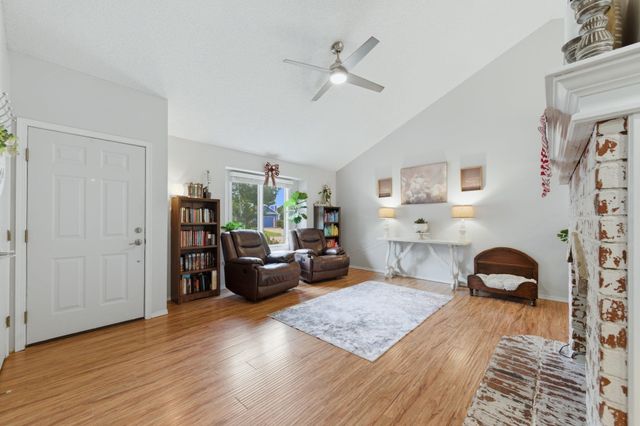 11814 W Jamesburg St, Wichita, KS 67212