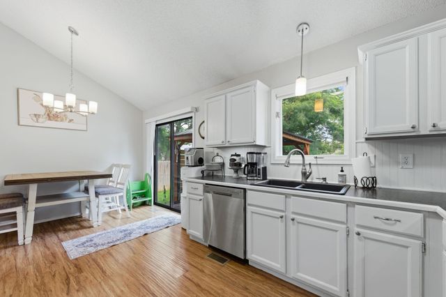11814 W Jamesburg St, Wichita, KS 67212