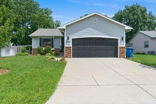 11814 W Jamesburg St, Wichita, KS 67212